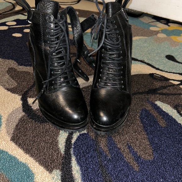 Dolce vita booties - Picture 1 of 4